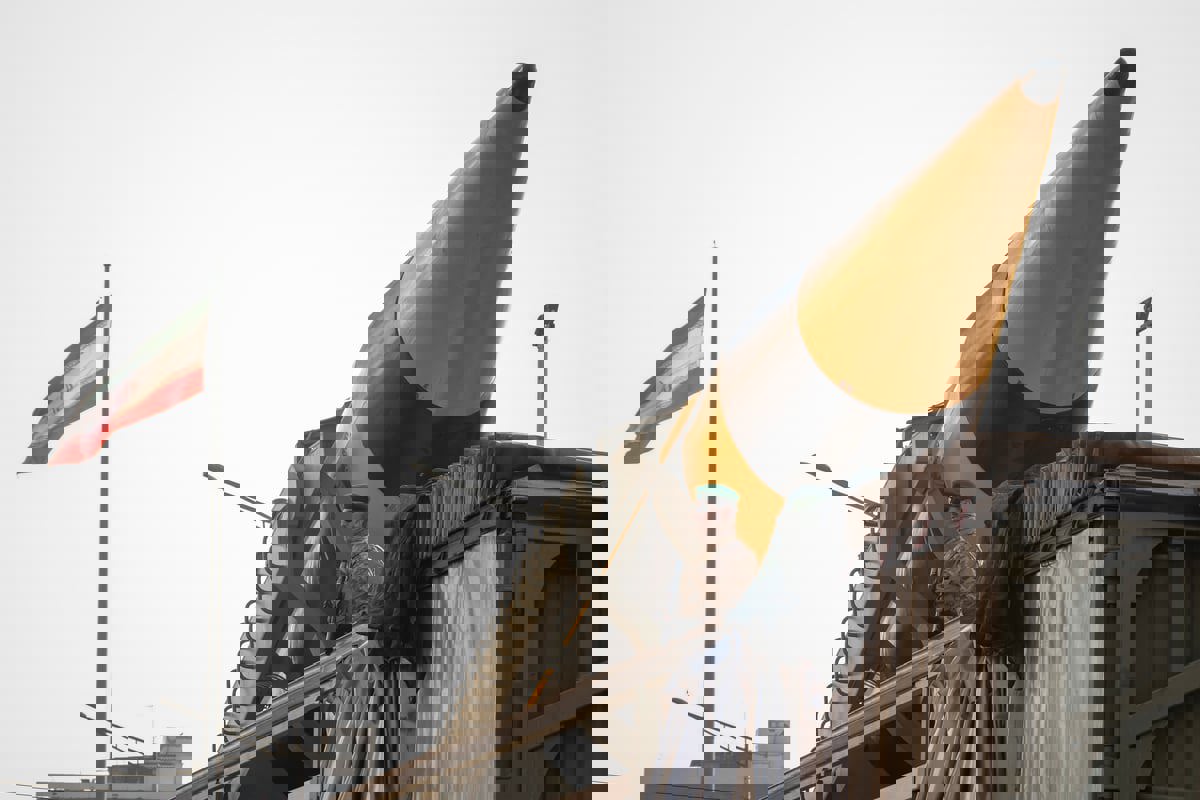 إيران تشن هجوما صاروخيا على مواقع لجيش العدل في باكستان