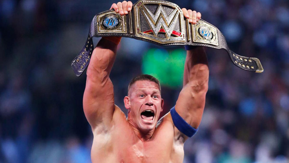 "سانتا كلوز" يعلن عودة جون سينا لعروض "راو" (فيديو)