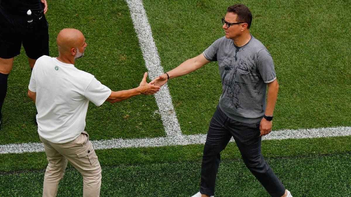 مدرب الوداد المغربي يتعرض لحادث مروري في الولايات المتحدة