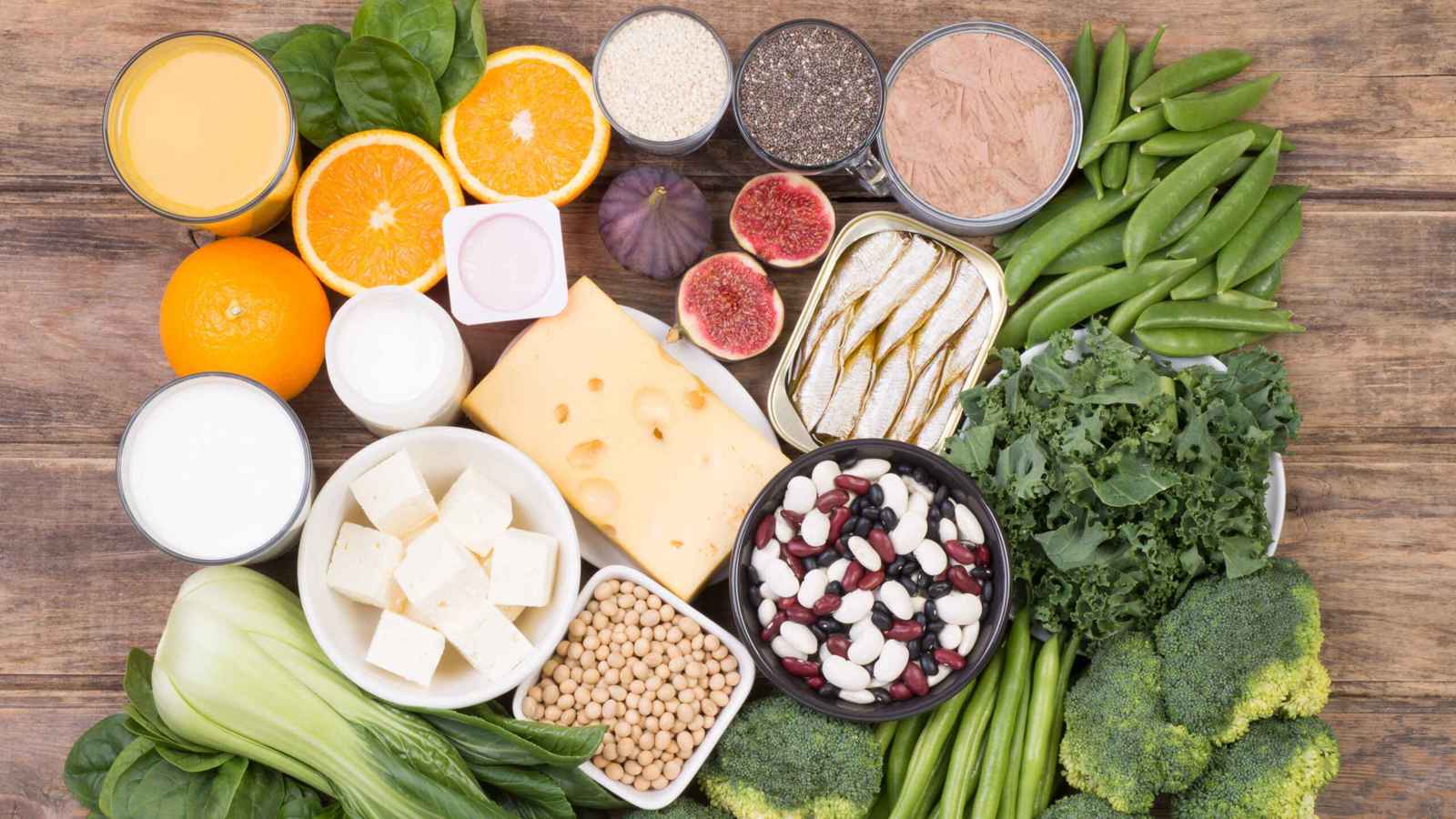 كالسيوم بلا ألبان.. 5 أطعمة نباتية تُغنيك عن الحليب ومشتقاته