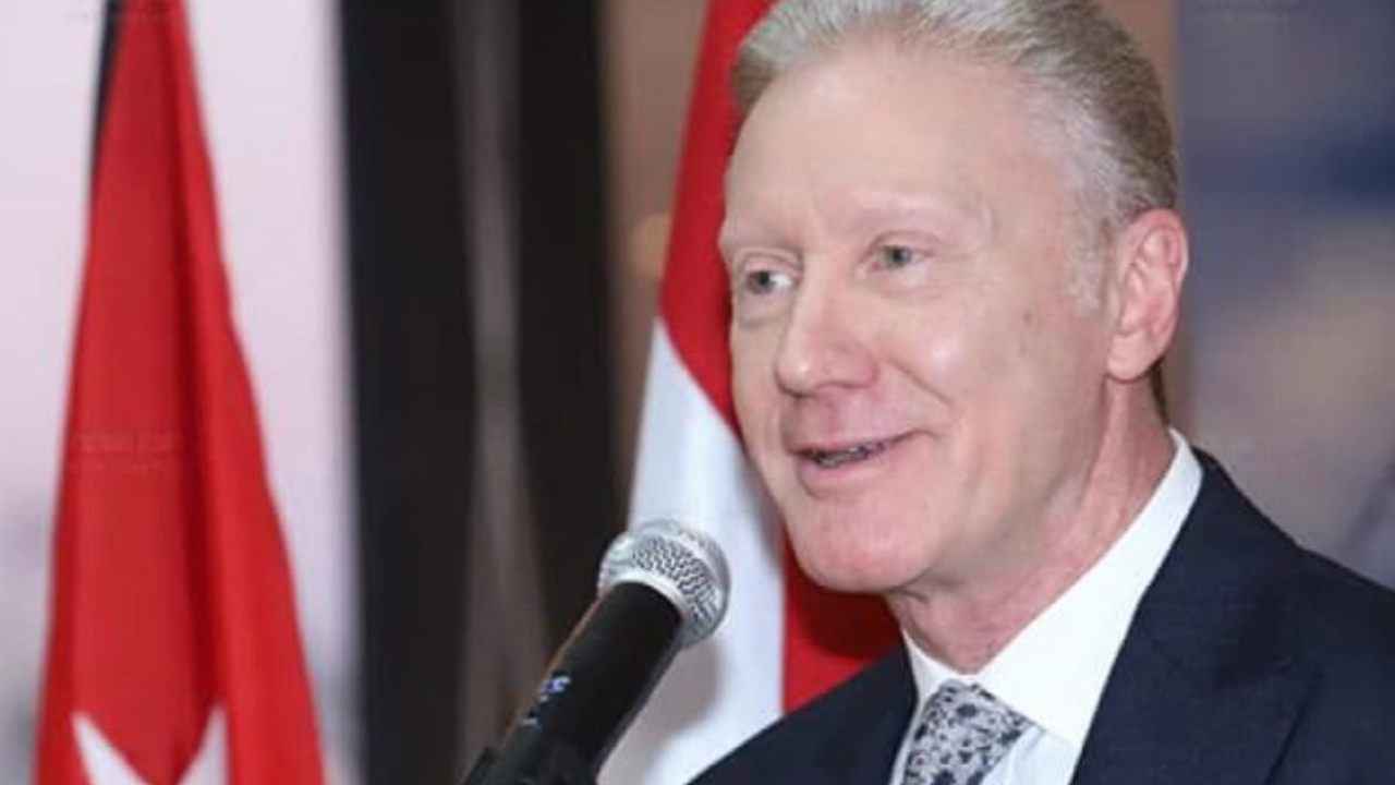 من هو يوسف رجّي وزير الخارجية اللبناني الجديد؟