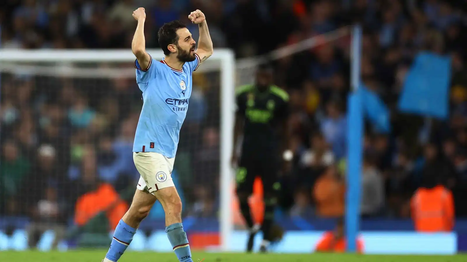 تعليق مثير من مساعد غوارديولا حول رحيل برناردو سيلفا عن مانشستر سيتي (فيديو)