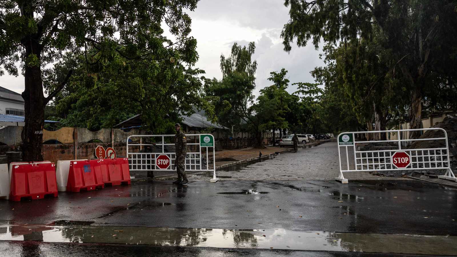 بنين.. البحث مستمر عن ضباط متهمين بمحاولة الانقلاب