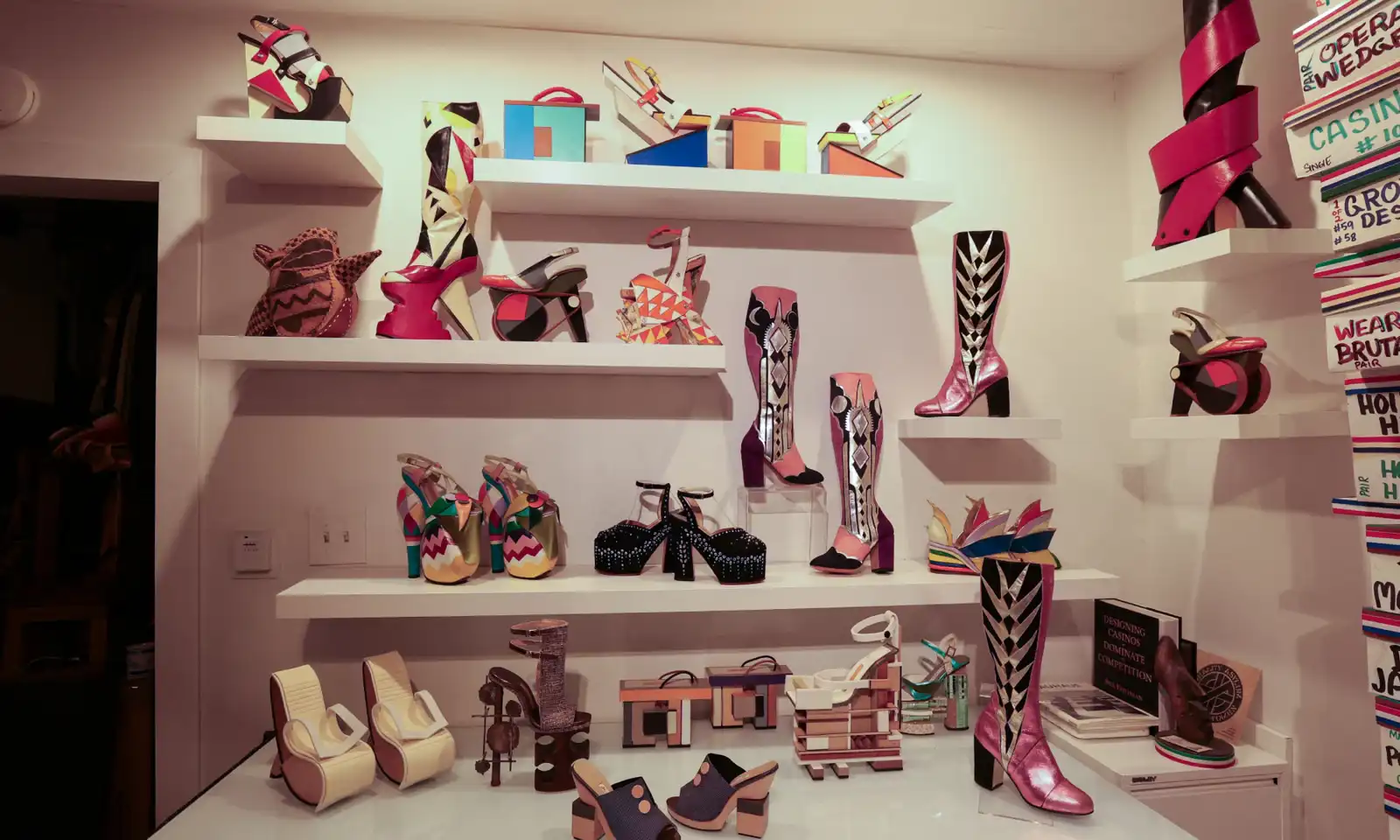 بعض التصاميم