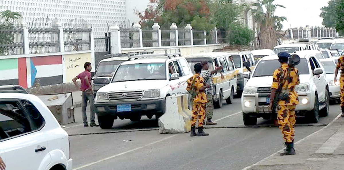 اليمنيون في عدن بين ضنك العيش وتحديات الأمن