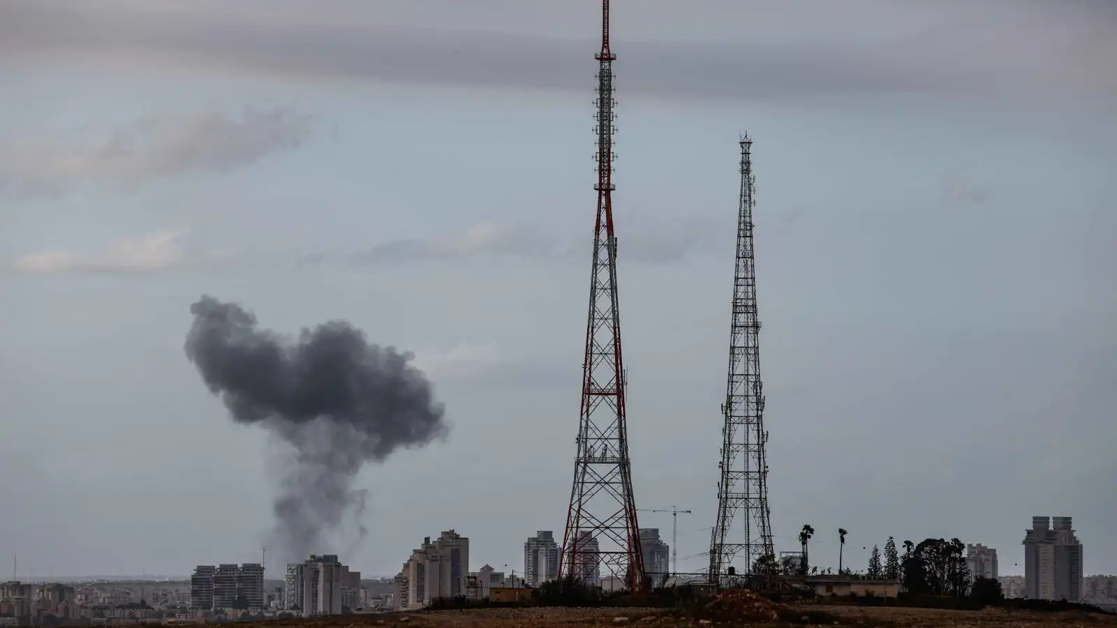 شركة أدما تُعلق على تعرض مصنعها جنوب إسرائيل لهجوم (فيديو)