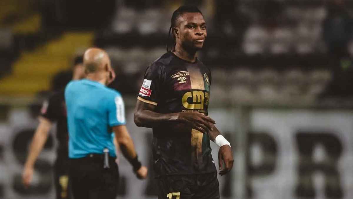 تطورات مفاوضات الزمالك مع شيكو بانزا