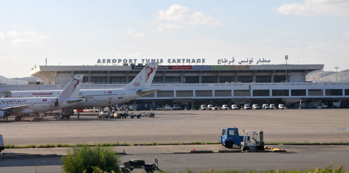 تونس تحقق مع متهمة بالتخطيط لتنفيذ عملية إرهابية على متن طائرة