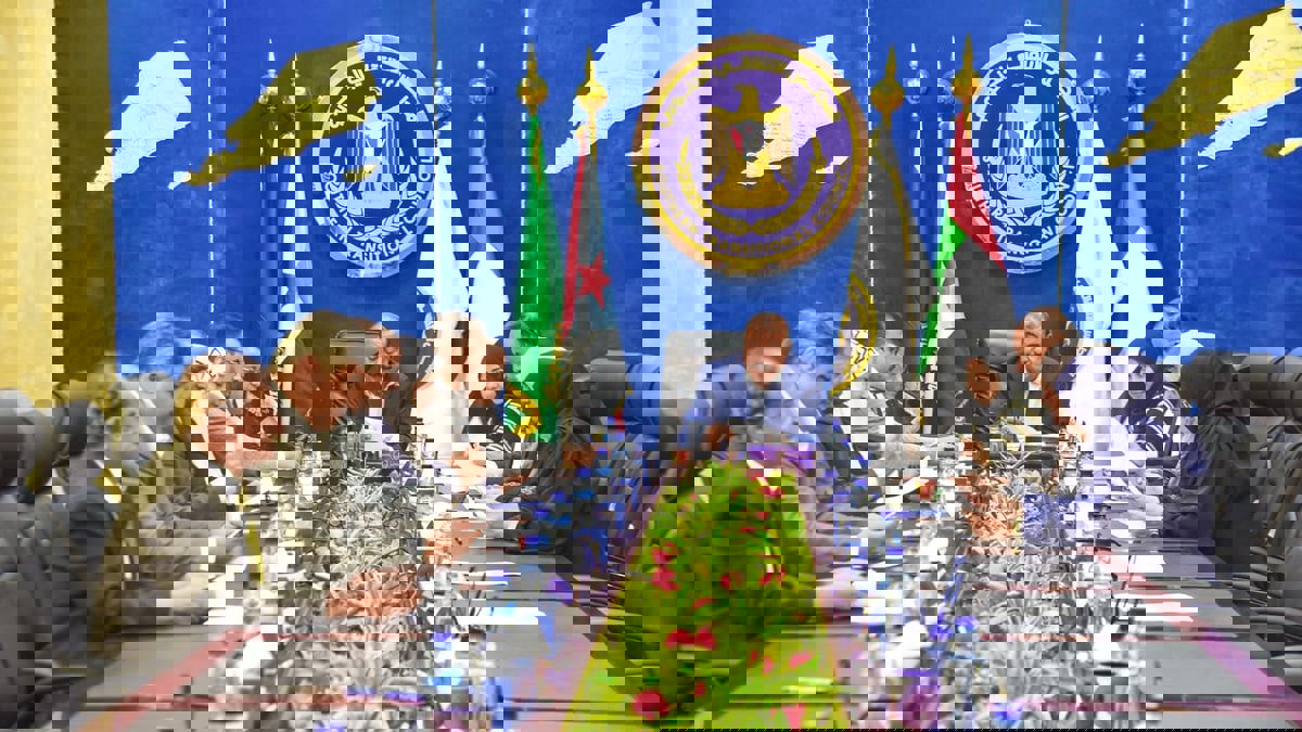 "الانتقالي الجنوبي" يرفض "التعيينات الأحادية" في وزارات الحكومة اليمنية