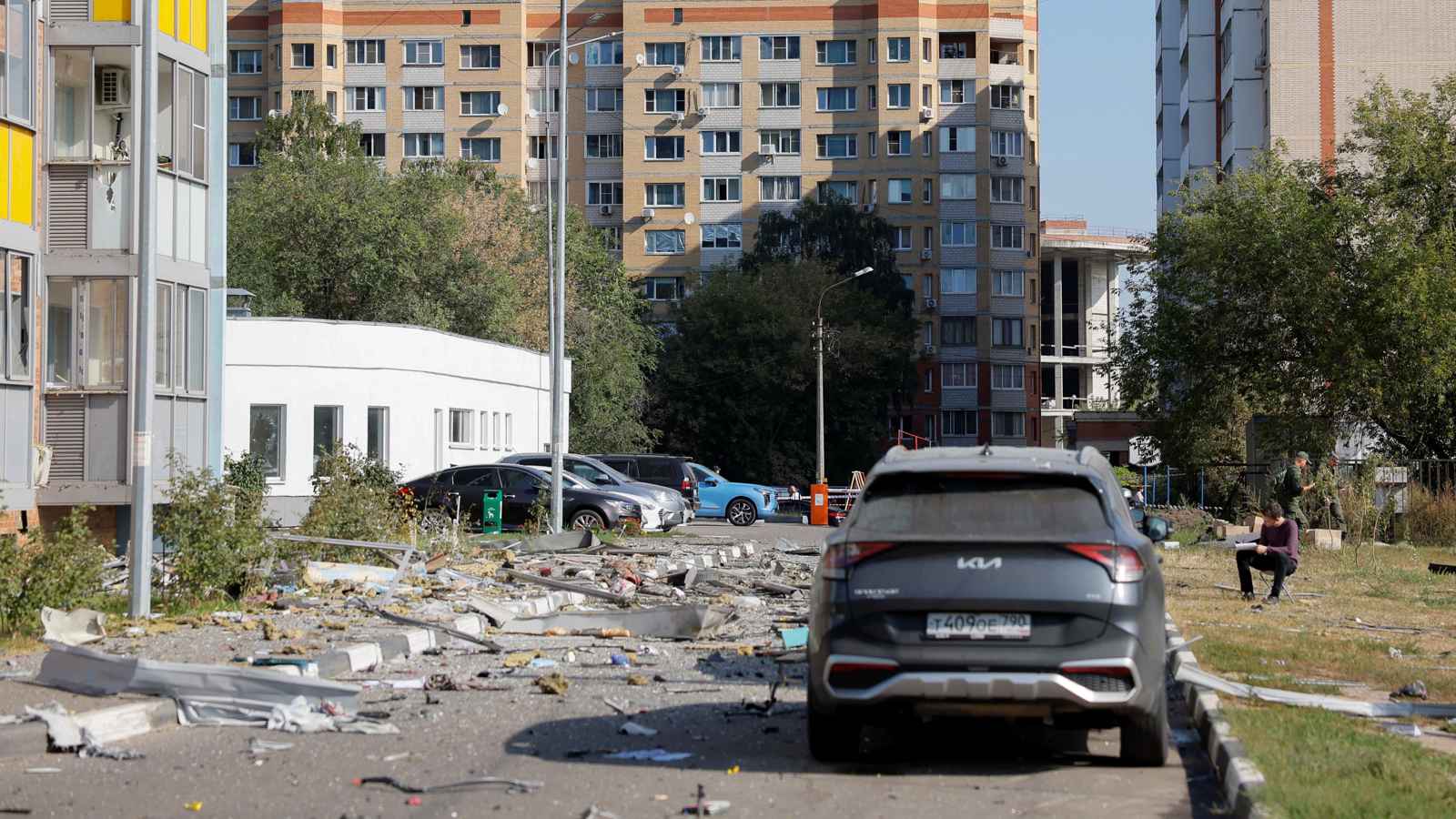 خلفت قتيلا و8 جرحى.. روسيا تسقط 125 مسيّرة أوكرانية