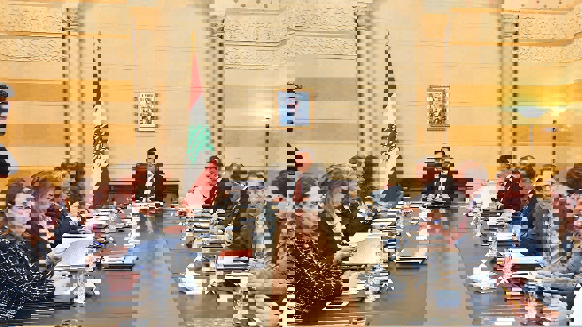 الحكومة اللبنانية تتعهد باتخاذ "خطوات مؤلمة" ضمن خطة إنقاذ مالي‎