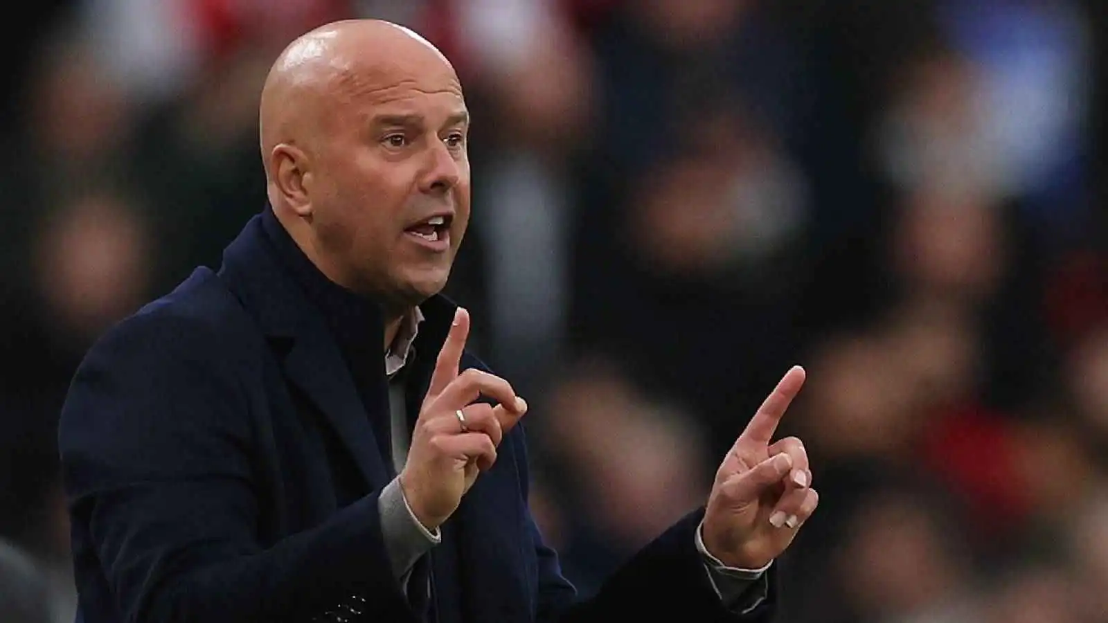 أضاع فرصة محققة.. سلوت يرد على سؤال حول تبديل محمد صلاح