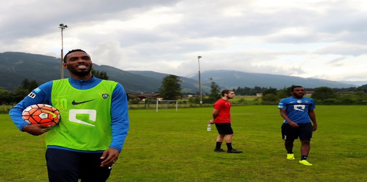 الهلال السعودي يُحفز لاعبيه بمكافآت ضخمة لاقتناص السوبر من الأهلي