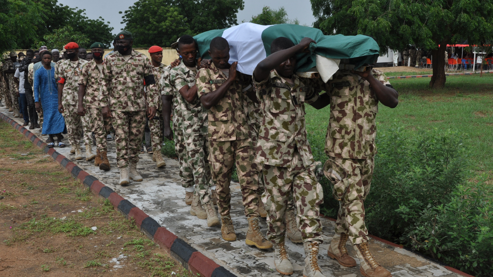 مقتل 10 جنود نيجريين إثر هجومين قرب حدود مالي وبوركينا فاسو