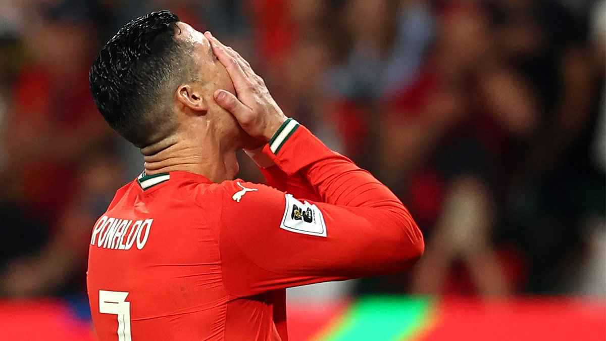 هل أصبح كريستيانو رونالدو أكثر من أهدر ضربات جزاء في التاريخ؟
