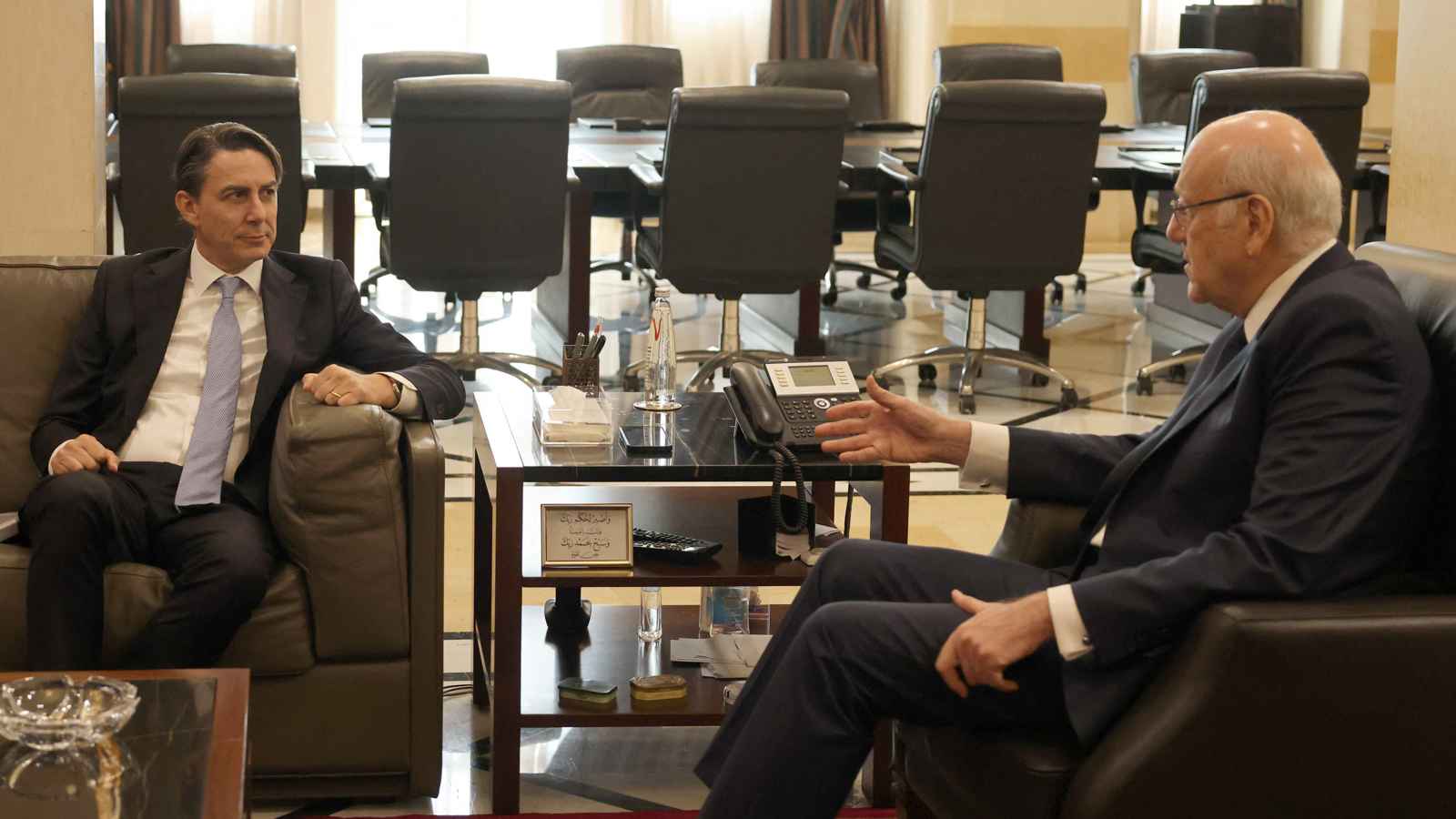 خبراء: مهمة هوكستين "المستحيلة" تعقّد الفراغ الرئاسي والتهدئة في لبنان