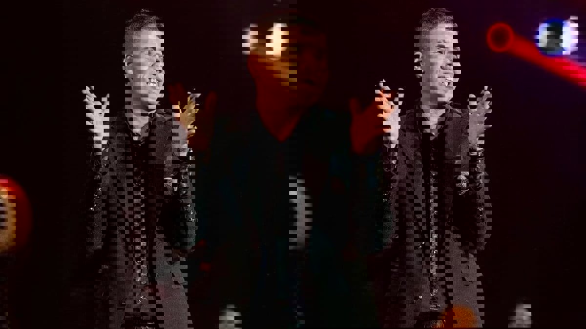 دينا تهاجم عمر كمال بسبب تصريحاته عن الراقصات‎‎