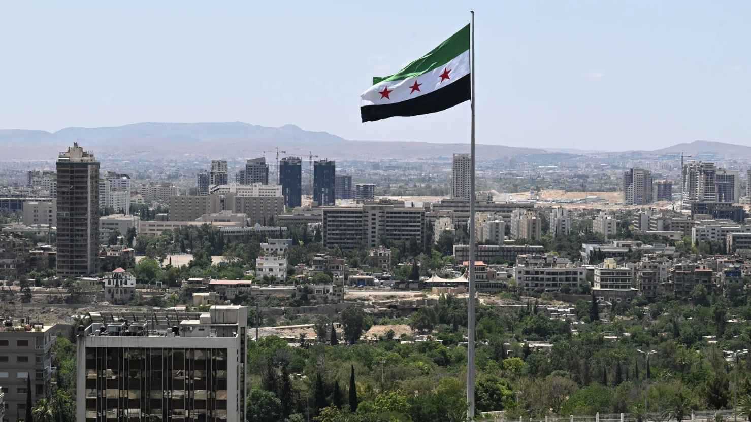 تستثني الأمن والجيش.. سوريا تستعد لاعتماد اللامركزية الإدارية