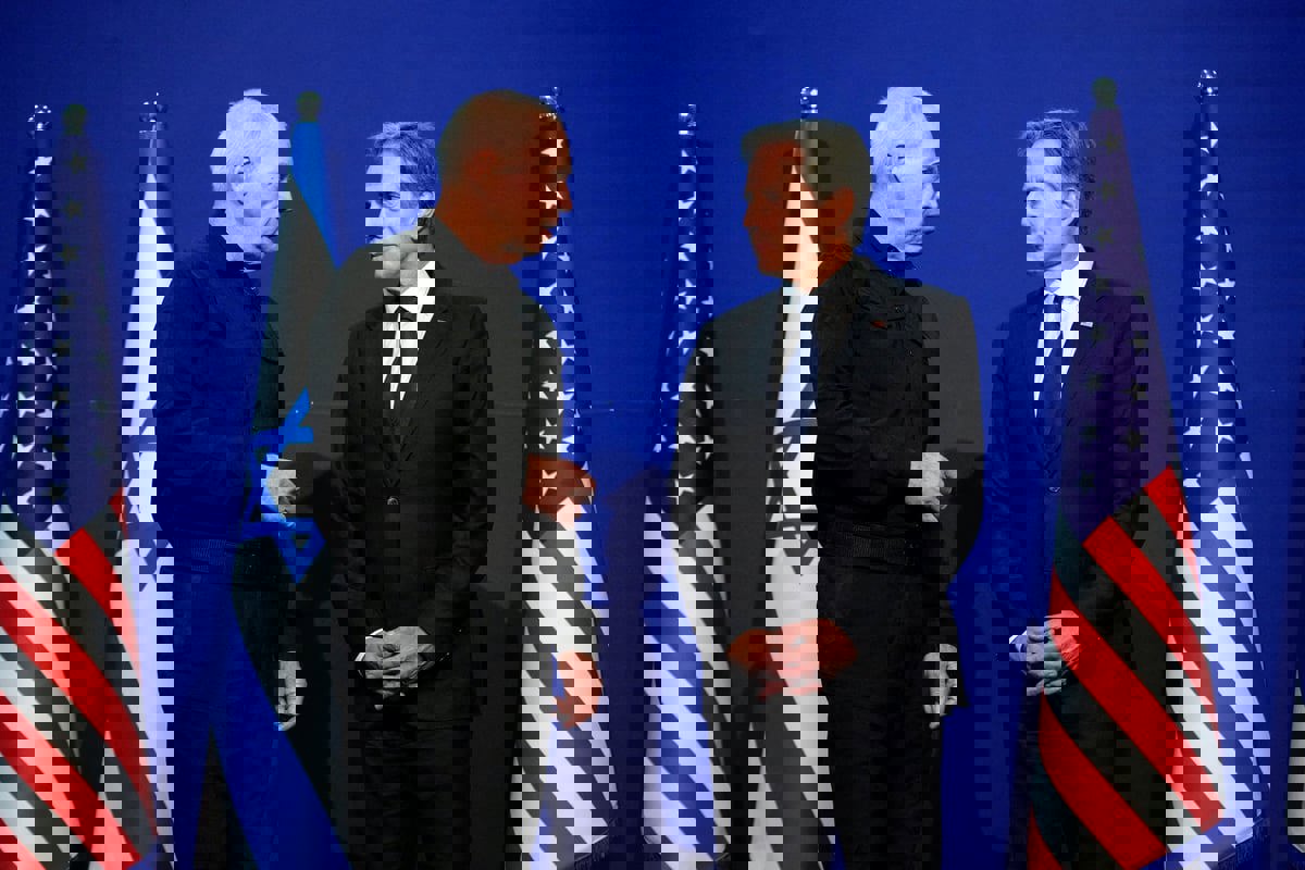 إسرائيل تهدد بإعادة لبنان إلى "العصر الحجري"