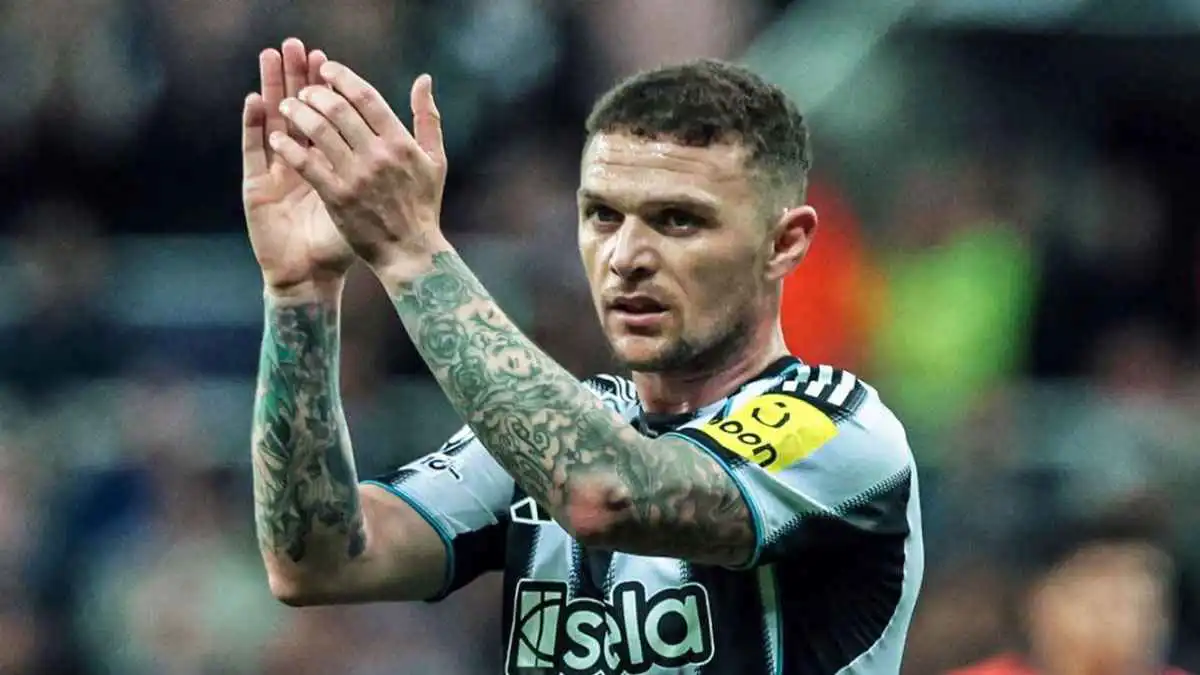 تريبيير يعلن رحيله رسميًا عن نيوكاسل في نهاية الموسم