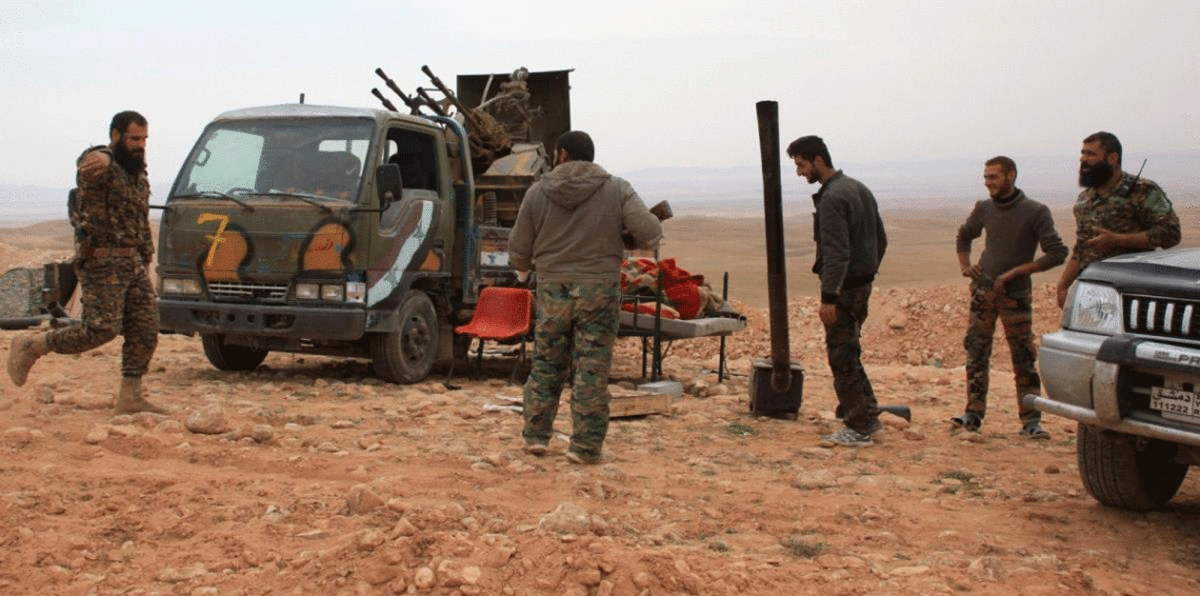 مقتل 26 من قوات النظام السوري في هجوم مباغت لداعش