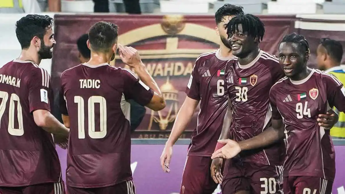 الوحدة الإماراتي يكتسح الدحيل ويتصدر مجموعة الغرب بدوري أبطال آسيا للنخبة