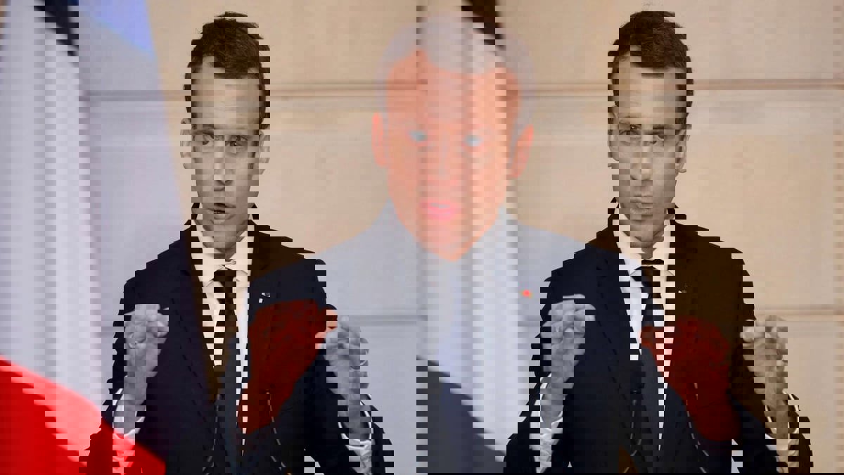 بين الدبلوماسية وعقود التسليح.. ماكرون يقوم بجولة في الخليج