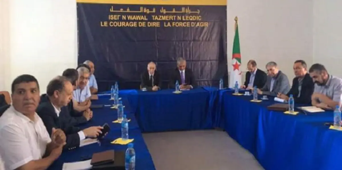 بسبب الانتخابات النيابية.. المعارضة الجزائرية في مأزق