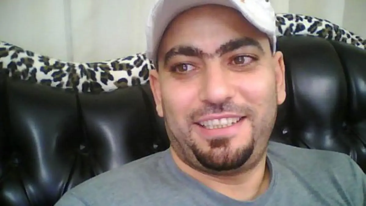 تسريب صورة من "ملف قيصر" منسوبة للكاتب السوري عدنان الزراعي أحد ضحايا التعذيب