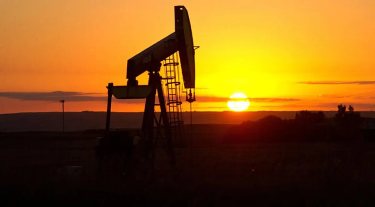 استمرار تراجع عدد حفارات التنقيب عن النفط بأمريكا