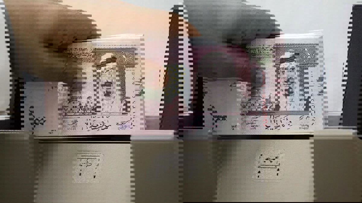 السعودية.. إدانة 3 وافدين بمحاولة تهريب وغسل أموال