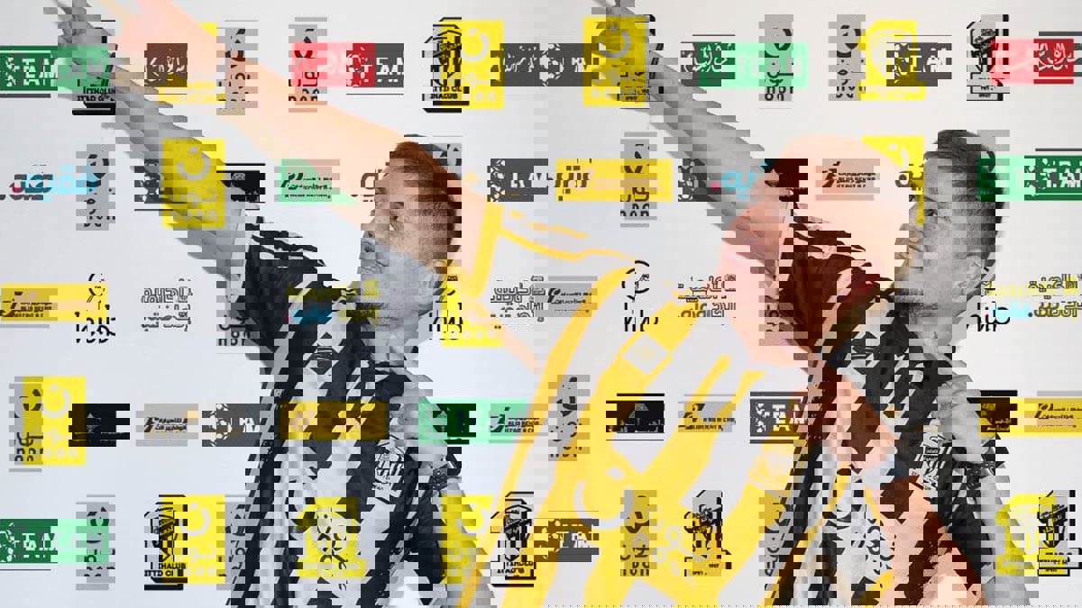 بعدما علقوا في مطار ألمانيا.. محترفو أندية الاتحاد والشباب وضمك يستغيثون للدخول لبلدهم (فيديو)