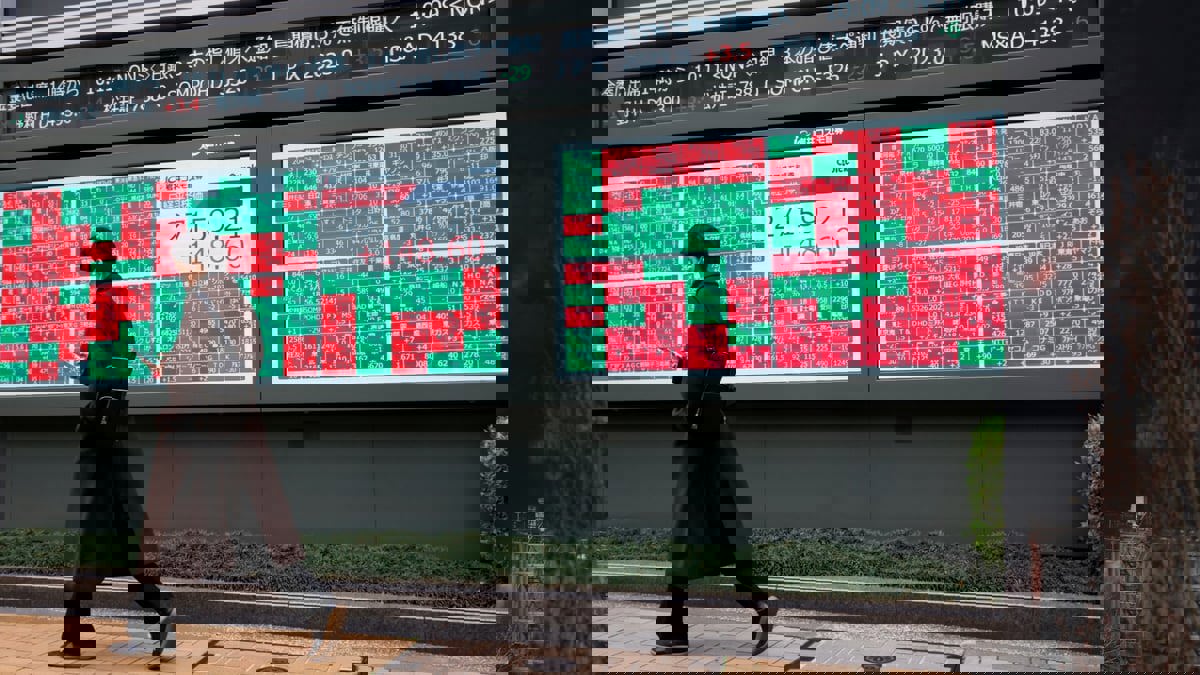 تراجع الأسهم اليابانية من أعلى مستوى في 33 عامًا‎