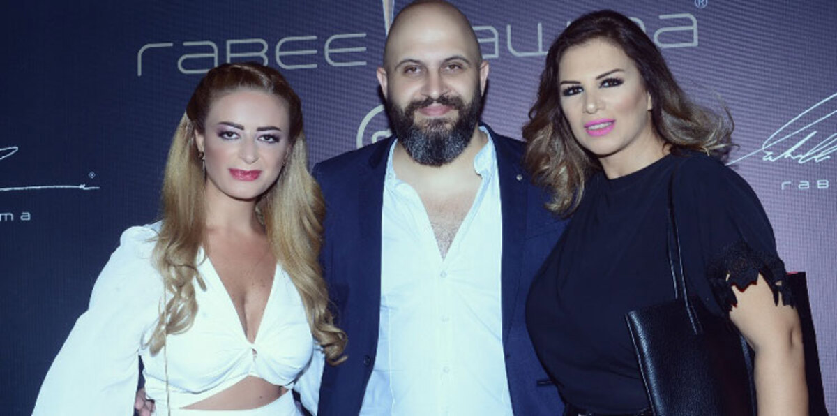 المصمم ربيع صوما يُطلق مجموعته الأولى من بيروت.. وهذا ما وعد النساء به