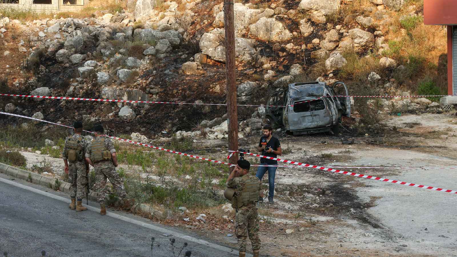 لبنان.. مقتل شخص وإصابة 3 بغارة إسرائيلية في النبطية