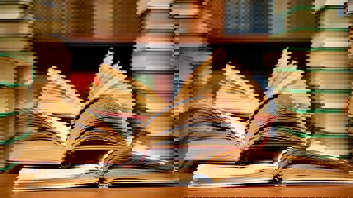 إيقاعات سردية مختلفة.. رحلة في عالم القصة والقصة القصيرة جدا