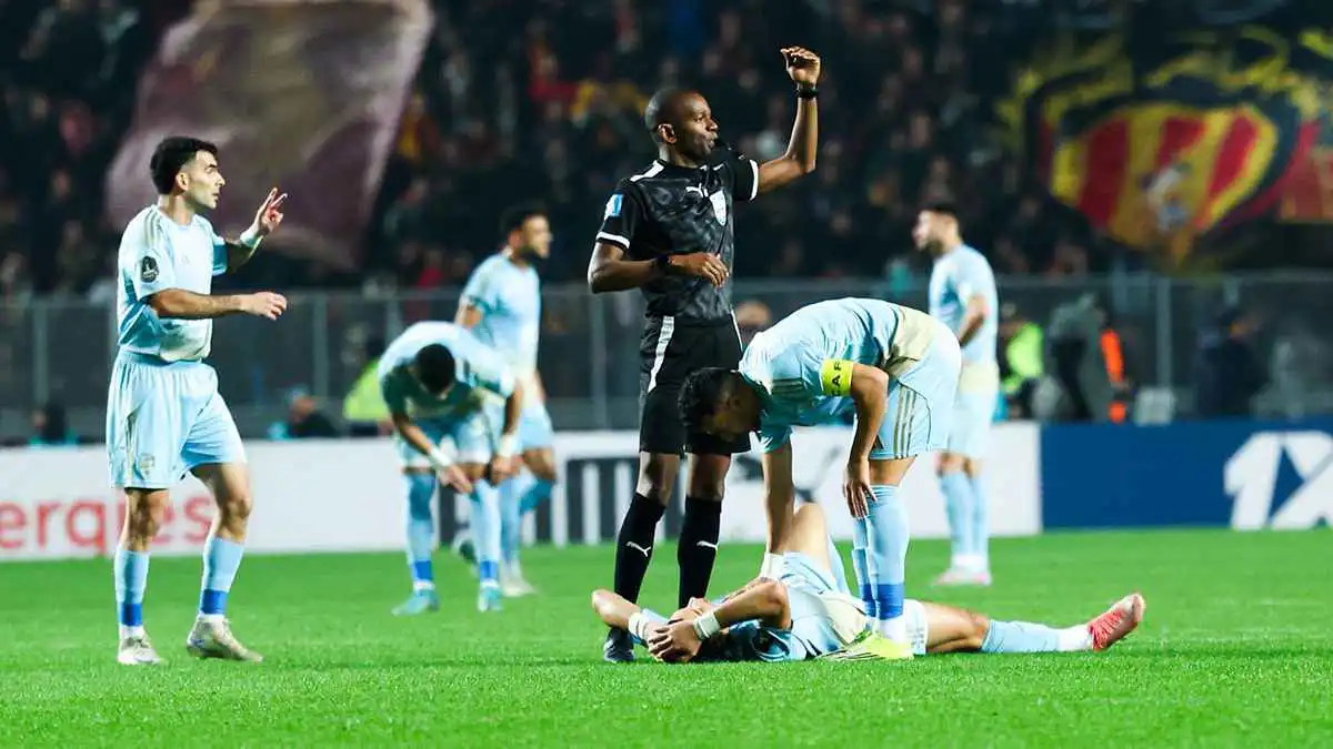 أول تصعيد من الأهلي المصري ضد حكم مباراة الترجي التونسي