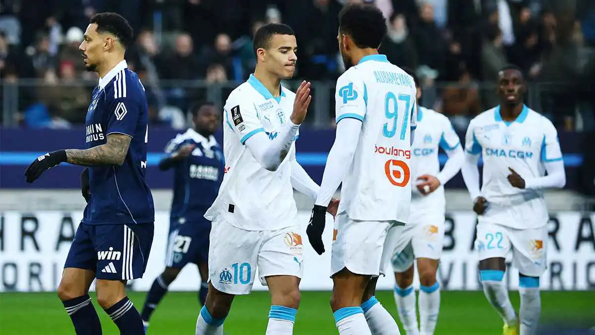 النصر يستهدف نجم مارسيليا.. ومفاجأة بشأن إعارة جون دوران