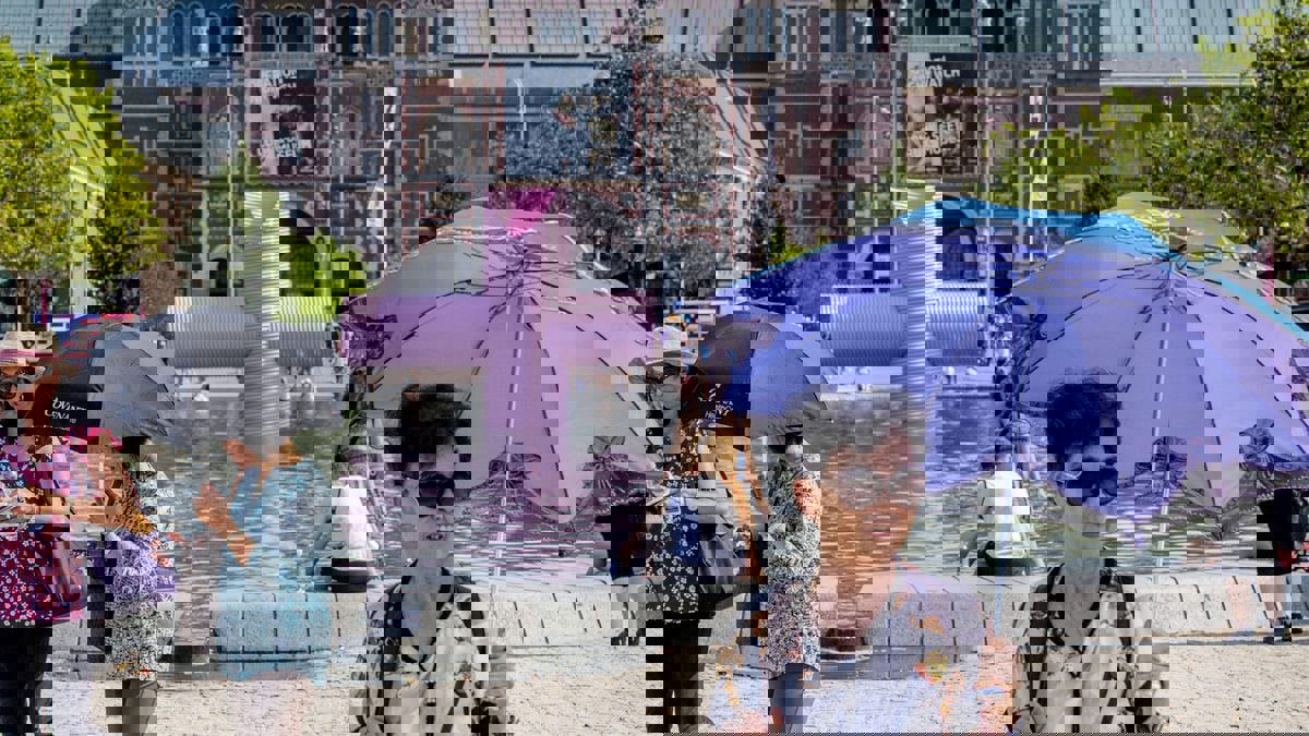 "التايمز": تغير المناخ يهدد الأمن والغذاء في بريطانيا
