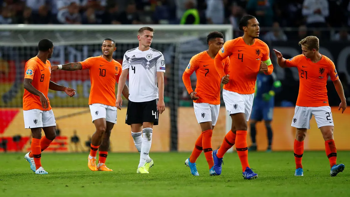 منتخب هولندا يثأر لنفسه ويصعق ألمانيا على أرضها برباعية (فيديو)