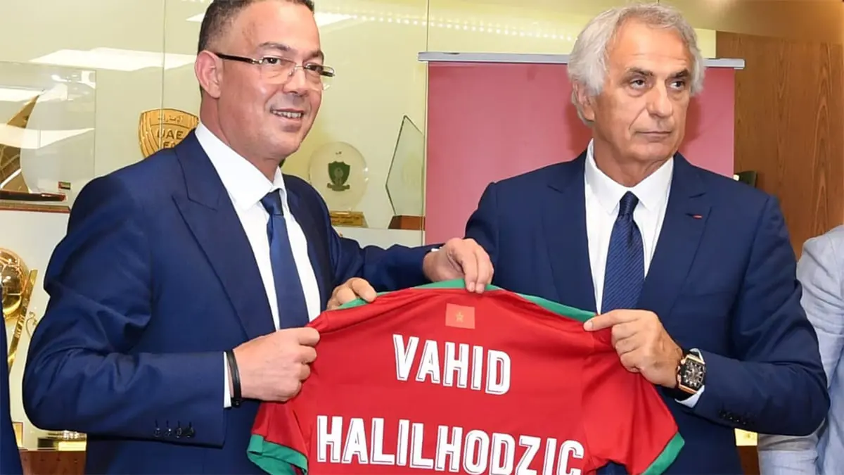 الاتحاد المغربي ينفي التعاقد مع وليد الركراكي ويؤكد بقاء وحيد خليلهودزيتش مدربًا للمنتخب