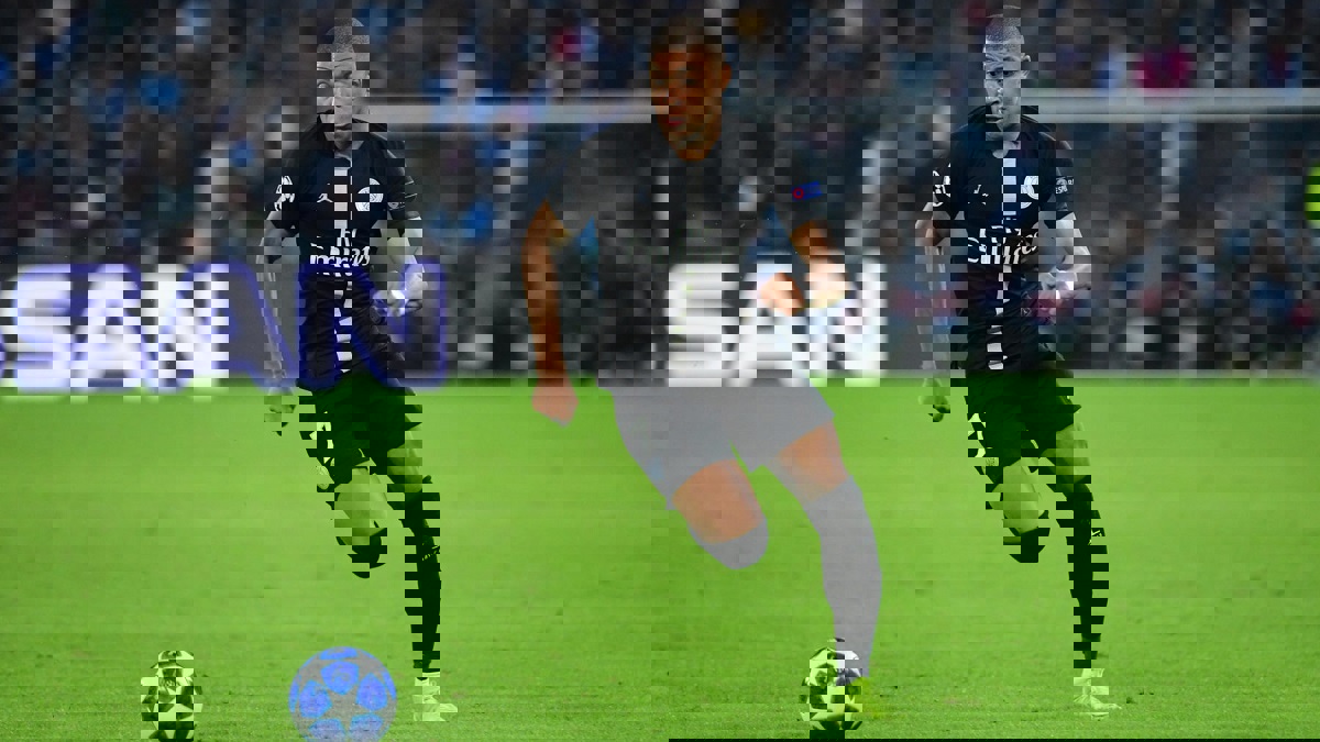 مبابي يعلّق على أنباء انتقاله إلى ريال مدريد