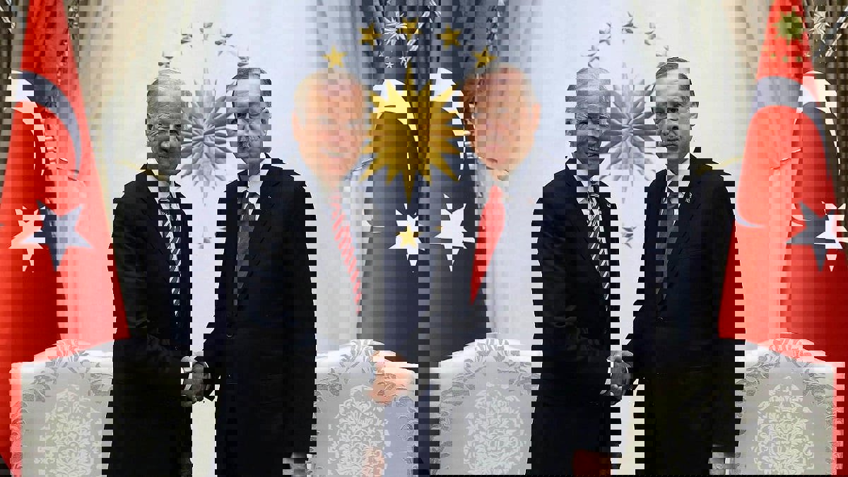 تقرير : "رجل أردوغان" في "مهمة مستحيلة" بواشنطن