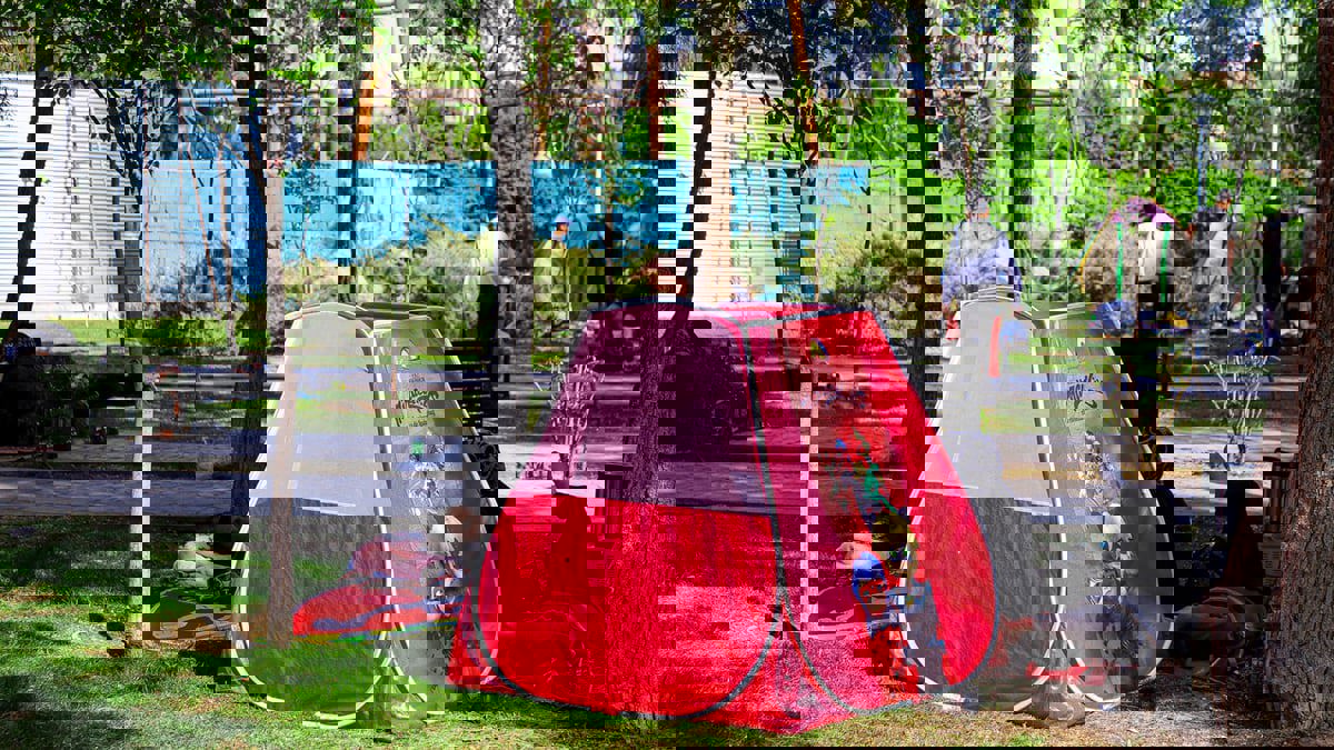 لضمان "سلامة المرأة".. طهران تقر خطة لإنشاء حدائق منفصلة للرجال والنساء