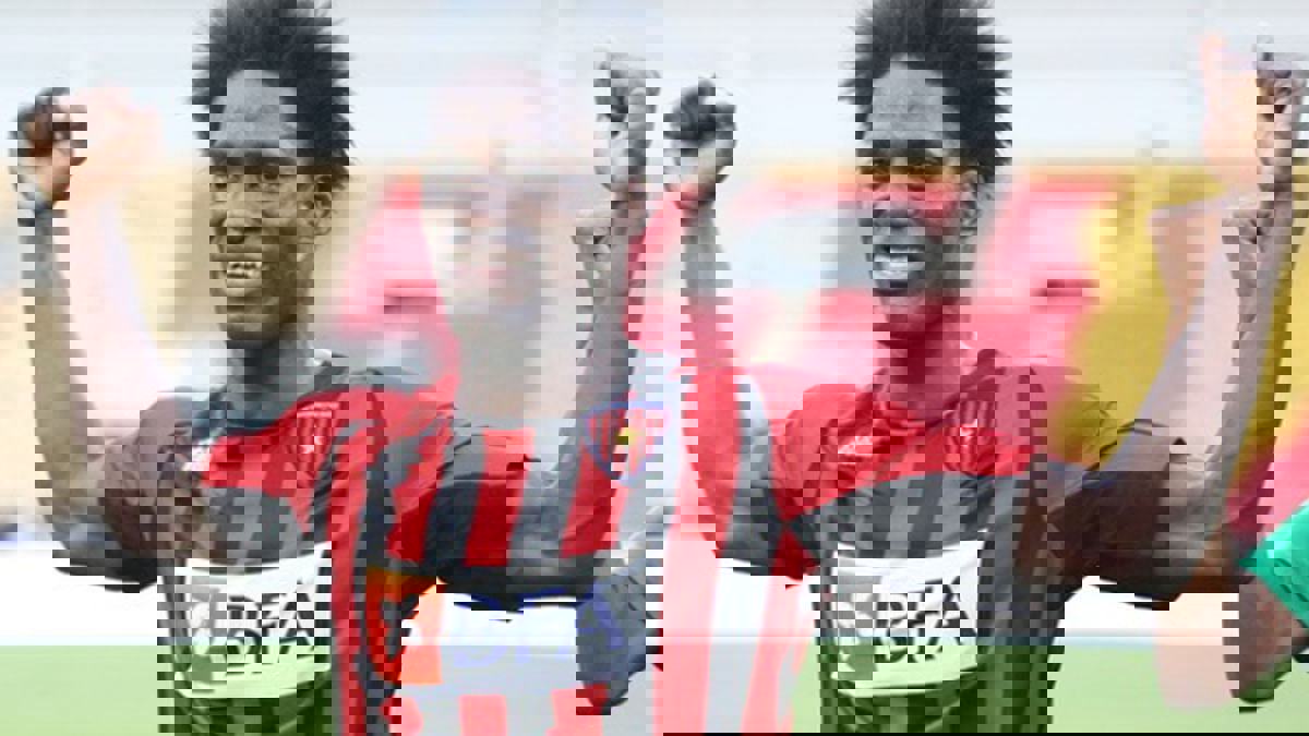 أري بابل صفقة الزمالك الجديدة يهاجم مجلس الإدارة ويهدد بفسخ عقده (فيديو)