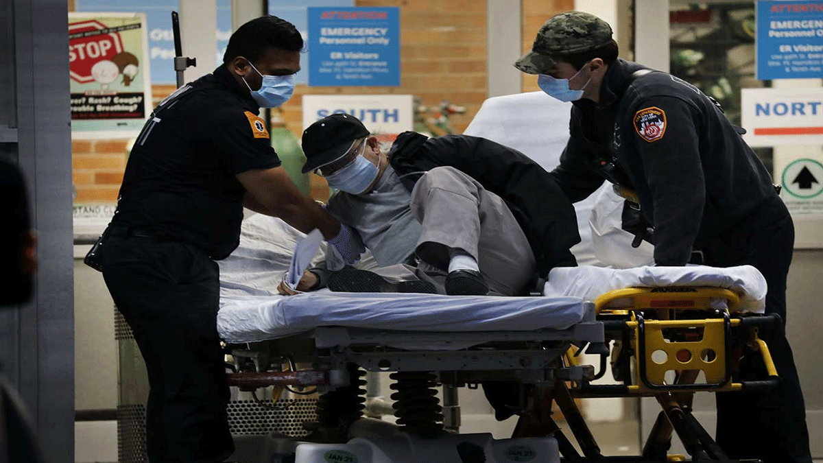 رغم نصف مليون اختبار يوميا .. لماذا لا ينحسر "كورونا" في أمريكا مثل أوروبا‎؟