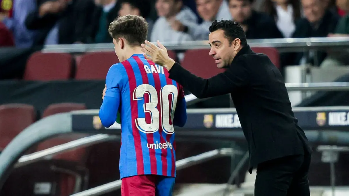 موندو ديبورتيفو: خلافات برشلونة وجافي تجعل من المستحيل توقيع عقد جديد قريبًا