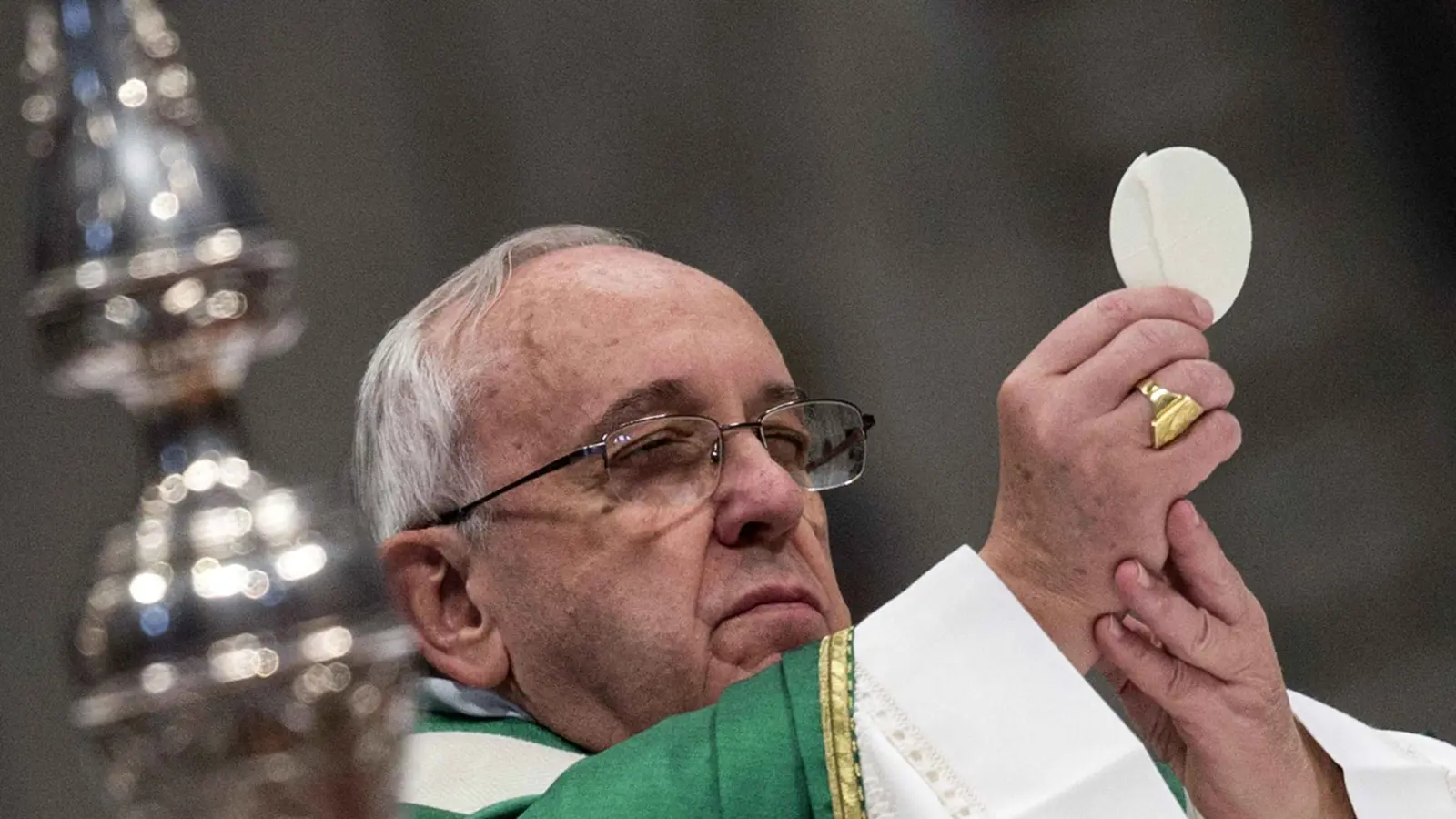 هل سيتم تحنيط جثمان البابا فرنسيس؟