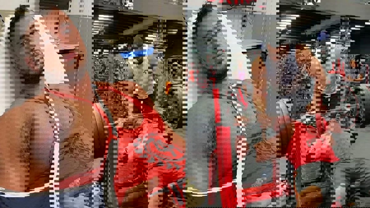 إصابة عضلية مروعة للاعب كمال أجسام شاب أثناء التدريب (فيديو)