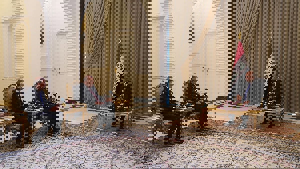 وزير الخارجية الأردني: الربط الكهربائي مع بغداد سيبدأ العام المقبل